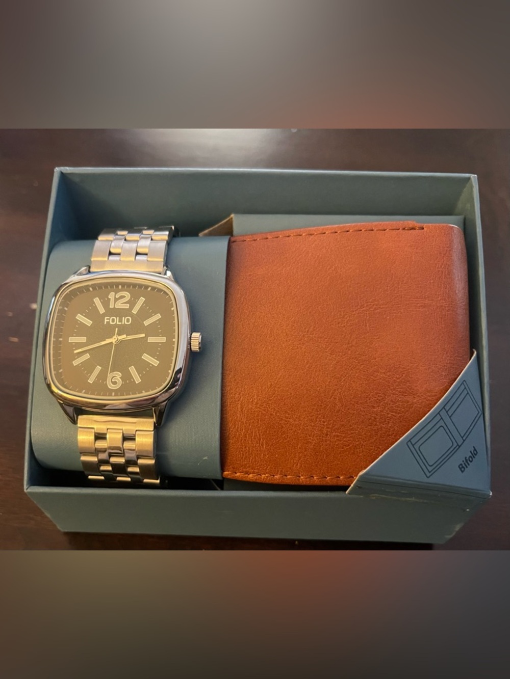 Folio Silver-Tone Men’s Watch with Brown Leather Pouch